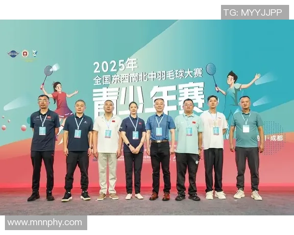 成都羽毛球队在全国锦标赛积分榜上以61分稳居第一名展现强劲实力 成都羽毛球队在全国锦标赛积分榜上以61分稳居第一名展现强劲实力